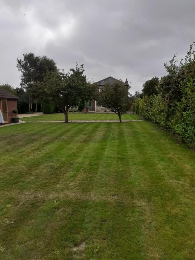 Old Chapel House Tetney Lock Villa Grimsby Esterno foto